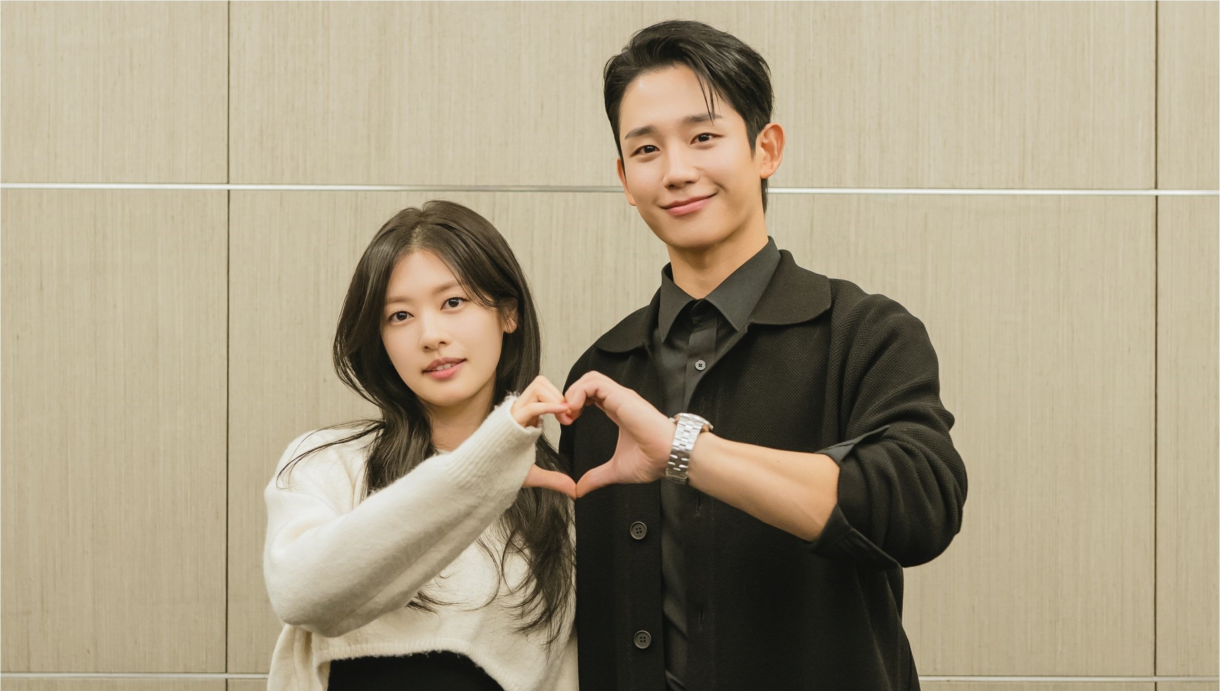 Jung Hae-In X Jung So-Min, Healing Rom-Com…’My Mother’s Friend’s Son’, First Script Reading