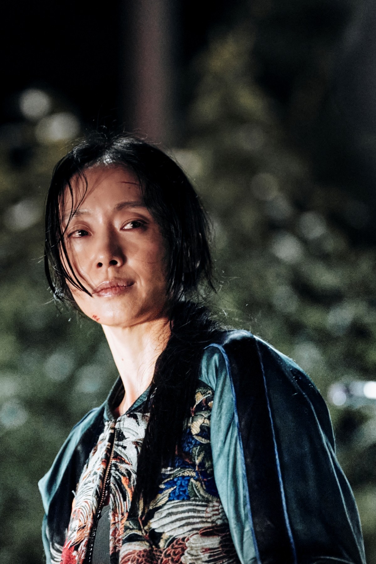 “Quietly Boiling Rage”…Jeon Do-yeon, A New Face of a Veteran (Revolver)