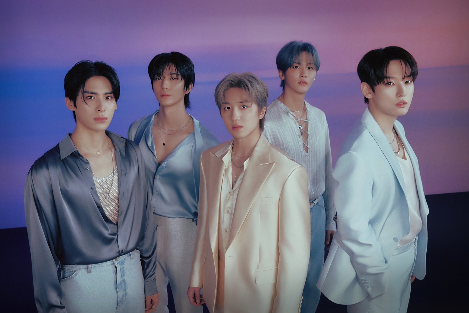 SF9, Beginning of a New Journey…’Fantasy’-Like Visuals