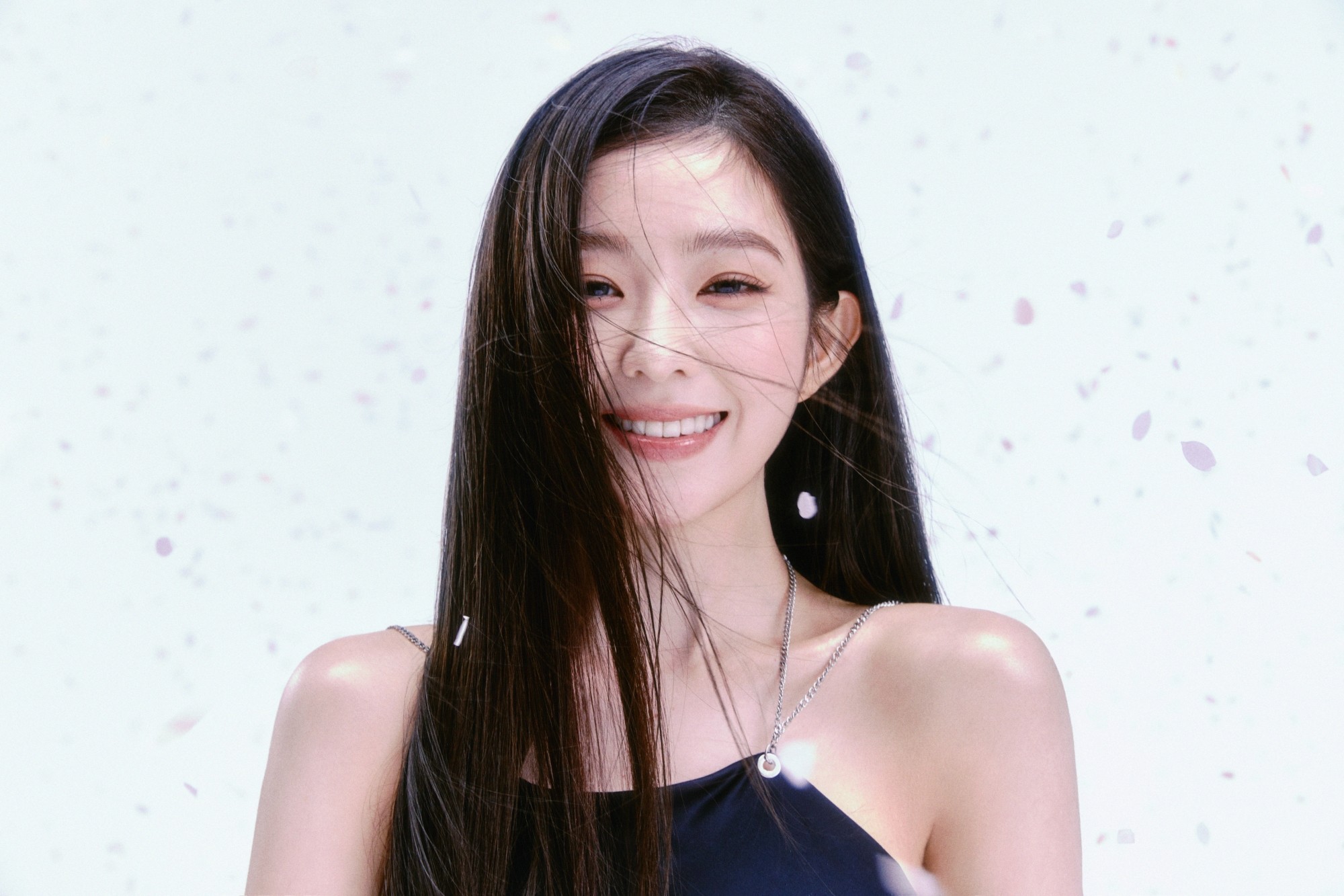 Irene, Unique Solo Power… Surpassed 250,000 Copies Sold on First Day