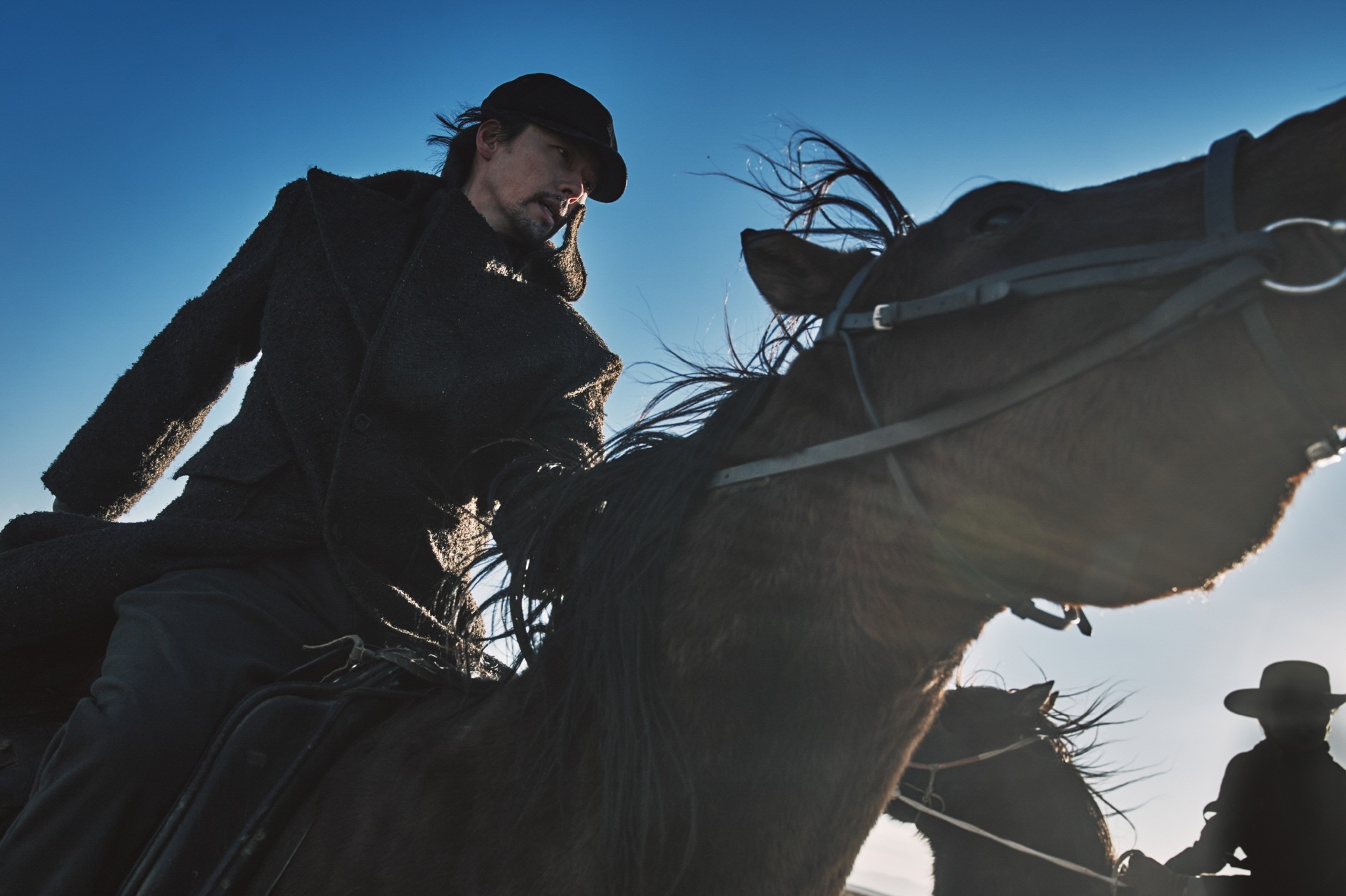 Hyun Bin Runs Through No Man’s Land… ‘Harbin’, Independence Army Journey