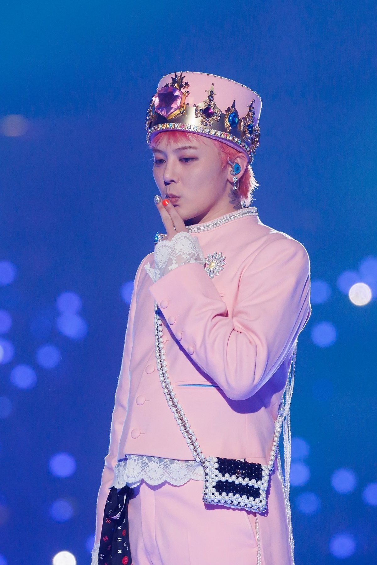 G-Dragon, New Song Unfit for Broadcast… KBS “Airbnb is Not Allowed”