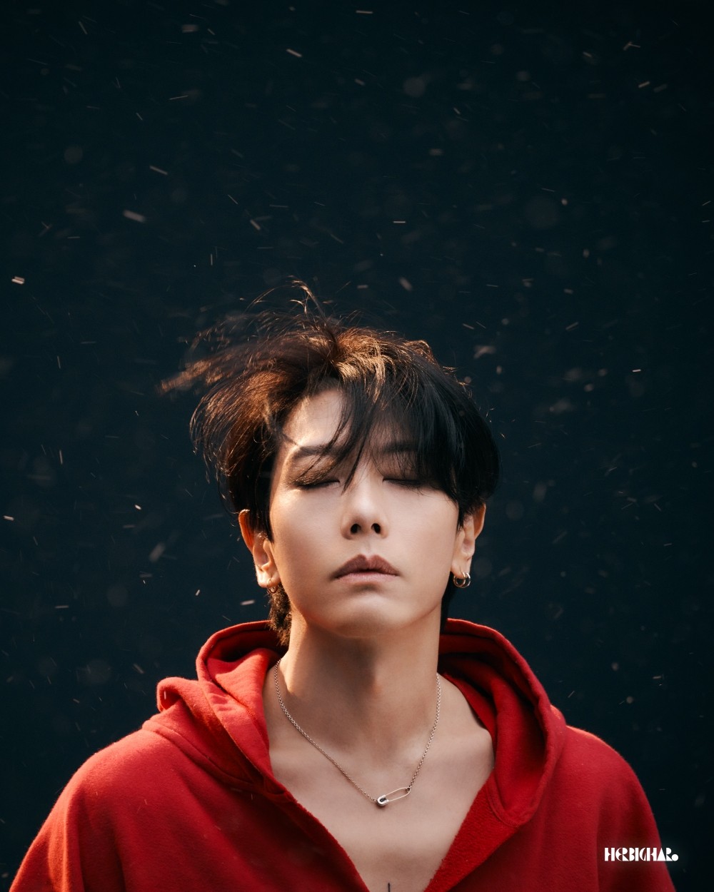 “To Those Who Become HERO”… Park Hyo-shin to Release ‘Hero’ on the 16th