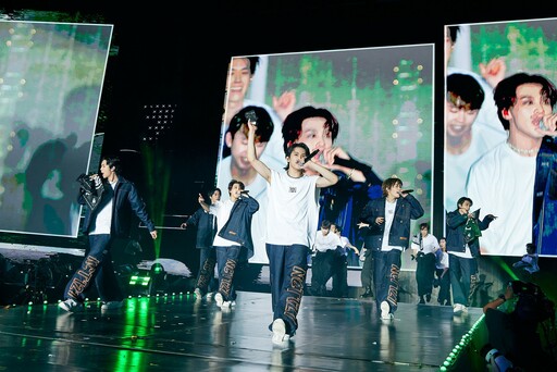 NCT 127, World Tour Record… Countdown to 100 in the U.S.