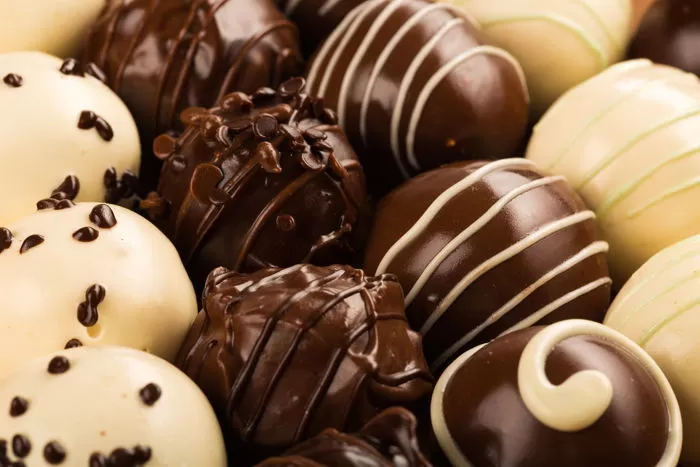 Incheon middle school student who received ‘church promotional’ chocolate on the street reports symptoms.