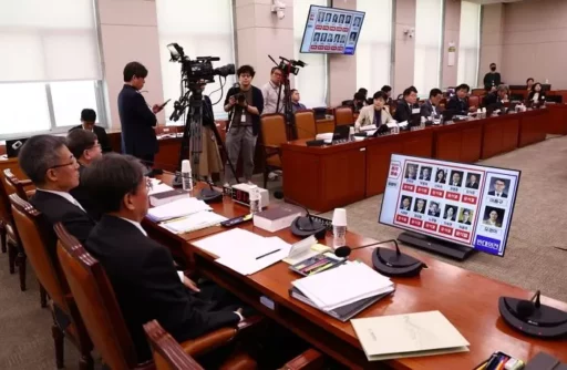 The retrial has been postponed… The Democratic Party will hold a hearing for Jo Hee-dae.