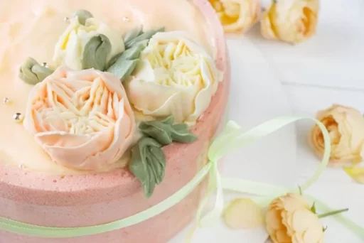 Custom-made cake for ‘Parents’ Day’ can be ‘toxic’… “Unauthorized colorant detected”