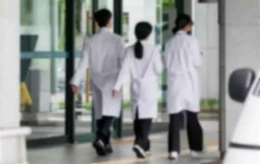 “Please let us return to the patients” … Over 40 residents officially request to return in May before resigning.