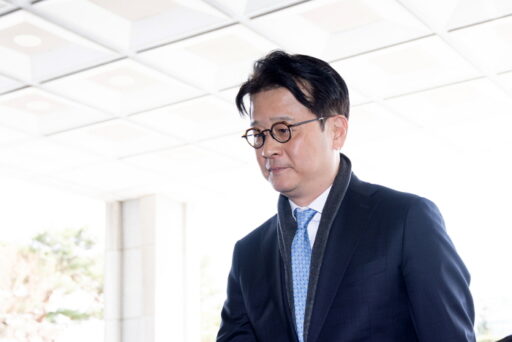 [Breaking News] Lee Chang-soo, Chief Prosecutor of the Seoul Central District Prosecutors’ Office, Resigns Abruptly for Health Reasons