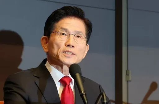 Democratic Party releases Kim Moon-soo’s ‘book of absurd remarks’… “It’s difficult to list every instance of misogyny and historical distortion.”