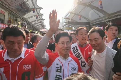 Kim Moon-soo, who opposed Yoon’s impeachment, offers first apology for ‘martial law’… “I apologize to the suffering people.”