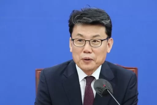 Democratic Party’s Jin Seong-jun: “Tip-off received about the smuggling of a specialized ‘killer’s sniper rifle’ for use in a 2km intersection”
