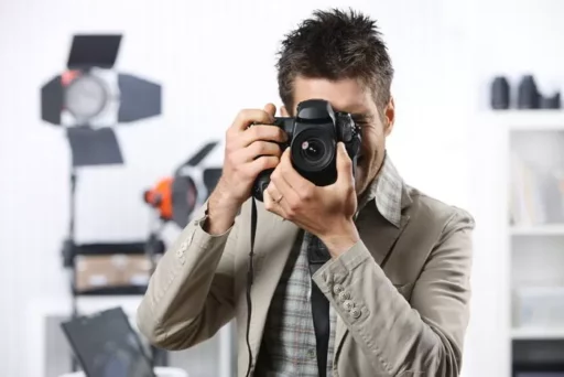 Photographer in his 40s sentenced to suspended jail term for kissing 6-year-old girl on the cheek for not smiling during graduation photo shoot.