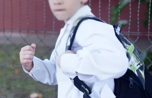 Teacher assaulted by fifth-grade student… Reported by parents for ‘child abuse’
