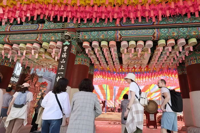 Buddha’s Birthday Celebration Ceremony… Adding Meaning Together with the Socially Vulnerable