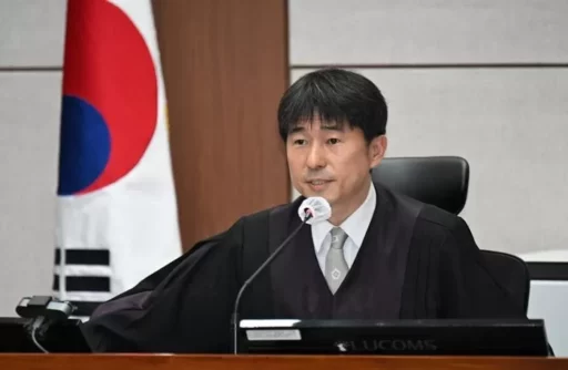 Judge Ji Gwi-yeon Denies Allegations of Room Salon Hospitality in Court… Reaction to the Democratic Party’s Disclosure of Photos
