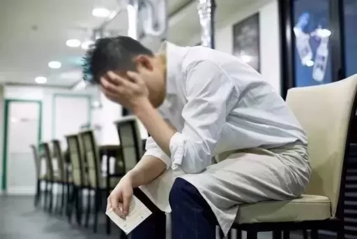 Owner in his 50s operating 4 restaurants in Daejeon… Arrested for delaying 34 million won in wages for 14 employees.