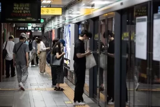 “Even when you wake up from sleep, you can immediately know where you are”… ‘Always showing the subway arrival station’