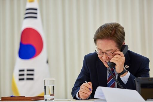 President Lee Jae-myung speaks with President Trump of the U.S… “We agreed to meet soon.”