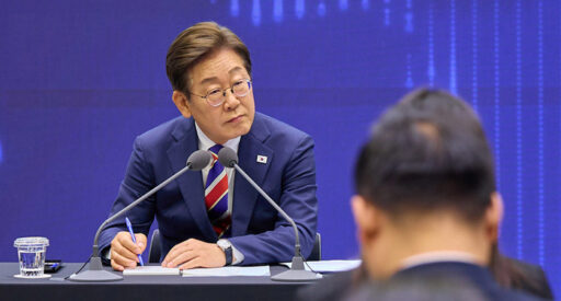 President Lee to Meet with Lee Jae-Yong, Choi Tae-Won, Chung Eui-Sun, Koo Kwang-Mo, and Shin Dong-Bin Tomorrow (13th)