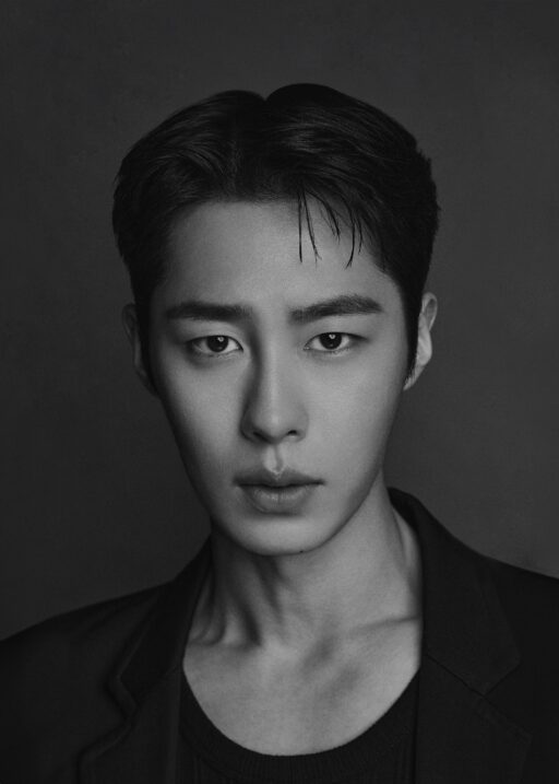 Lee Jae-wook to Hold Fan Meetings in 5 Countries… ‘Prologue’ to Open in Japan on the 21st