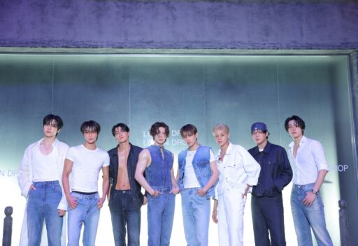 ATEEZ, Comeback Green Light…Mini Album 12, Charting Success