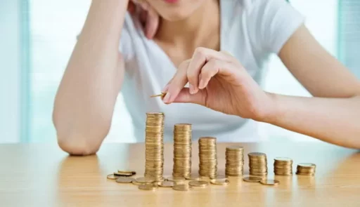 Woman who drove luxury car and used ‘son’s card’ to receive 54 million won in basic living assistance… became a criminal.