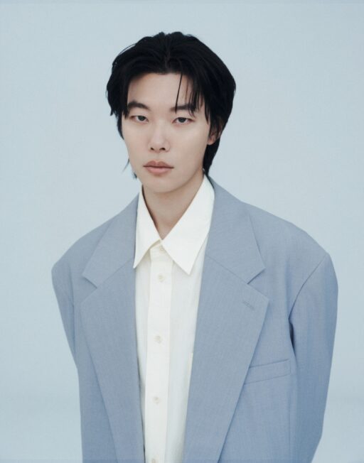 Ryu Jun-yeol leaves C-JeS for UAA… “Becomes family with Song Hye-kyo and Jang Ki-yong”