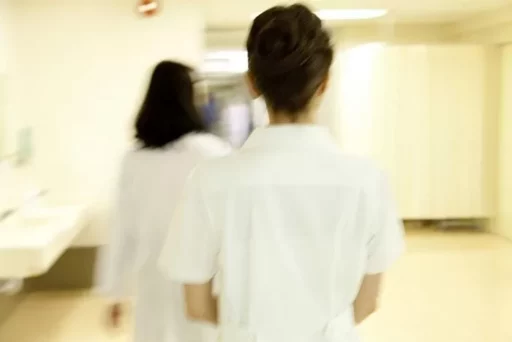 Nurse sentenced to prison for abusing newborn 45 times, slapping and throwing onto bed…