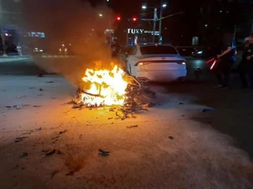 Motorcycle Running a Red Light Collides with Moving Car… Motorcycle Catches Fire, 20-Year-Old Rider Dies
