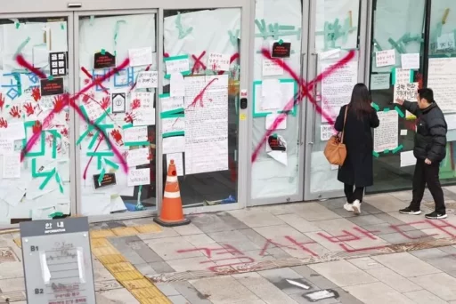 22 students who forcibly occupied Dongduk Women’s University share the current situation… it’s complete chaos.