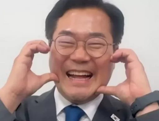 “Jamshi Jikil Chance has come♥”… Park Chan-dae left a video message for Women’s Era members while sending ‘Bollhart’ (Video)