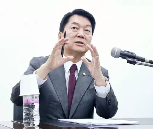 Ahn Cheol-soo: “People Power Party Must Draft a White Paper on Election Loss”… Urges Self-reflection from People Power Party