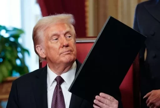 Lee Jae-myung government responds to Trump’s tariff bomb by reclaiming wartime operational control.