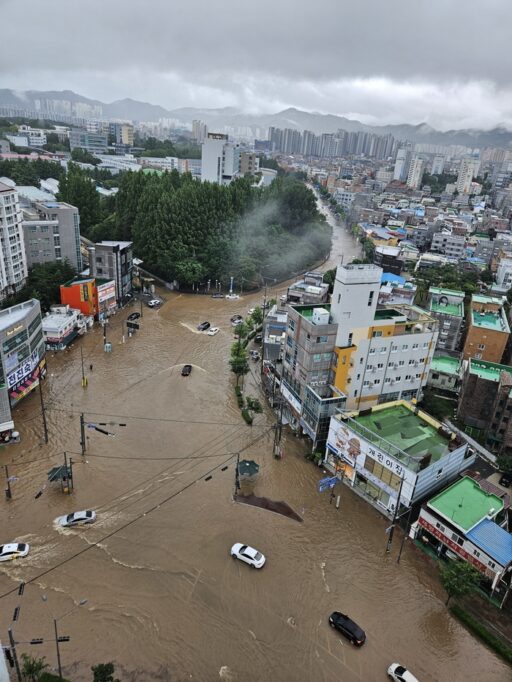 “My car was flooded in heavy rain, don’t start it”… Be sure to check ‘here’ when buying a used car.