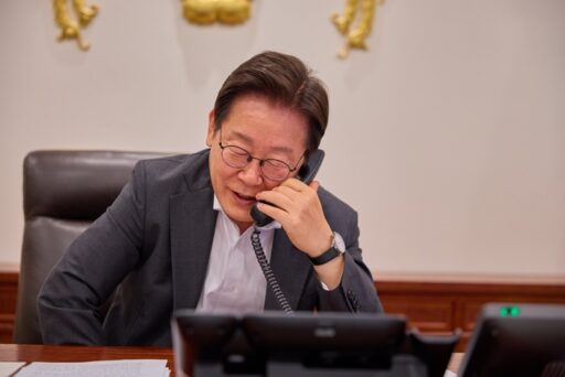 President Lee Jae-myung speaks with the King of Qatar… “Looking forward to a friendly match with PSG, where Lee Kang-in belongs, in Korea”