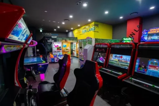 Arcade fined 1 million won for encouraging gambling after offering ‘candy’ as a game prize.
