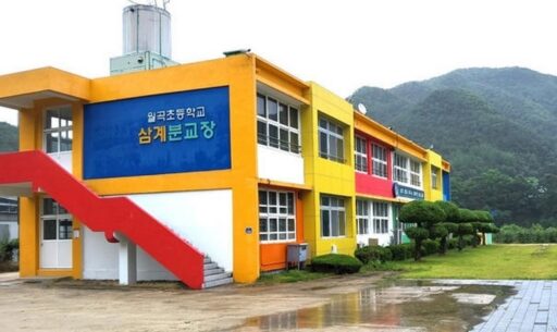 The ‘Alma Mater of President Lee Jae-myung’ with only one student… Closing after 67 years of history