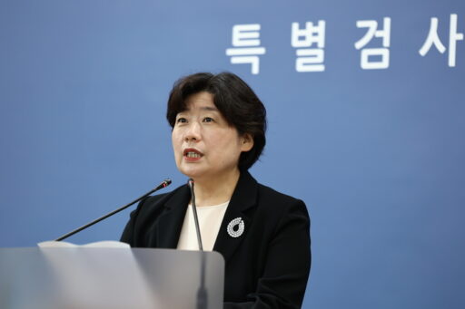 Prosecutor’s Office Notifies Ahn Cheol-soo of ‘Summons’ “Opposition Suppression”… Prosecutor’s Team “Do Not Politicize the Investigation”