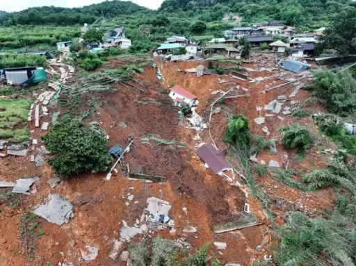 ‘Sancheong-gun Sangneung Village’ Collapsed Due to Landslide… Decision Made for Full Relocation as ‘Restoration Impossible’