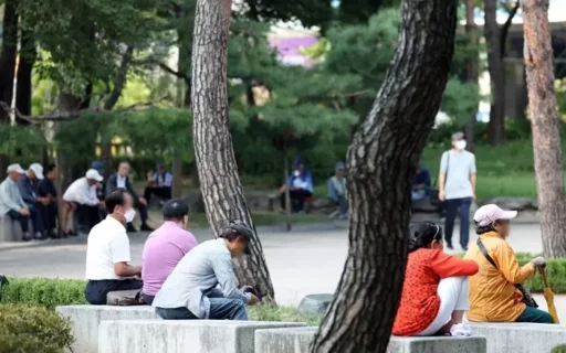 “One in Five People in South Korea is Elderly”… Elderly Aged 65 and Over Exceeds 10 Million for the First Time