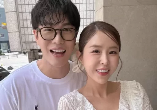 “Shinji♥” Mun-won Opens Up Amidst Pregnancy and Marriage Rumors After Being Accused of Having a Love Affair