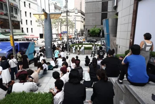 “The sales loss suffered by Shinsegae Department Store due to the ‘false explosives threat’… ‘We will hold them accountable severely'”