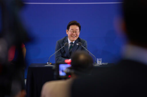 President Lee Jae-myung: “Korea and Vietnam are ‘countries of in-laws’… marrying 100,000 couples annually creates a special relationship.”