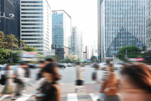 “Lost 2 Million Won on the Road”… The Sadder Reason Why Commuters with a ‘Round Trip of Over 2 Hours’ Are More Affected