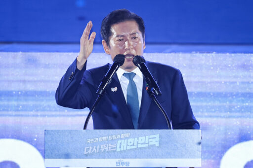 Ahn Cheol-soo: “Jung Cheong-rae, shut your mouth”… “You’ve been marked by me now, be prepared”