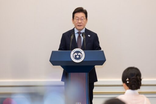 President Lee Jae-myung: “The comfort women agreement is a national commitment between Korea and Japan… It is undesirable to reverse it.”