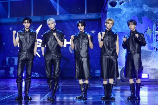 “I’ll stay by your side longer and gather you”…TXT announces contract renewals for all members.