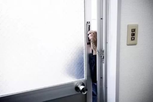 “Entered after entering the password at dawn”… Guesthouse owner attempted to sexually assault Chinese woman staying there