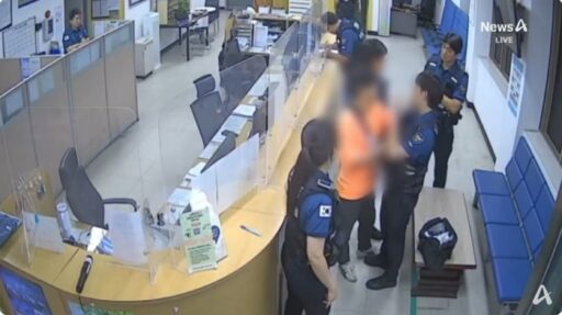 The reason why a thief who stole a car from a hotel parking lot walked into the police station on his own… “Help me” (Video)